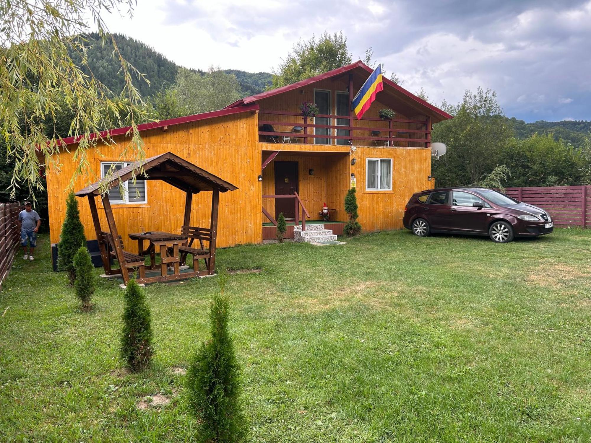 Cabana Lucia Tarcau Exterior photo